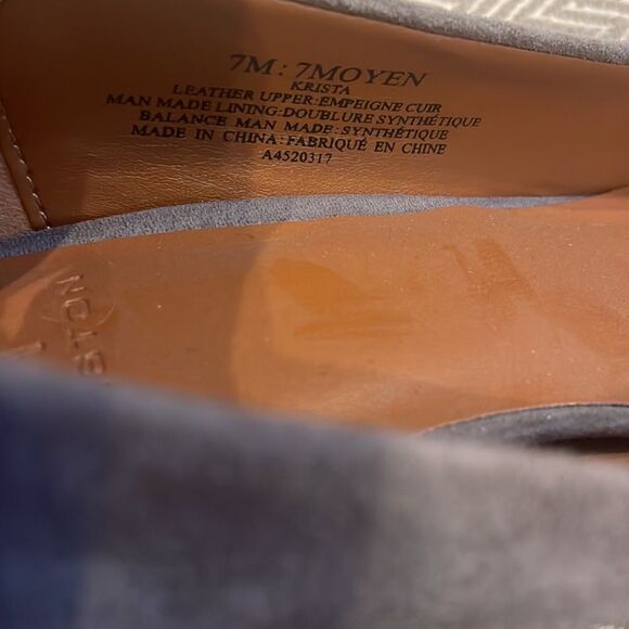 Halston Krista Block Style Silver Leather Laquer Pumps Size 7 - Picture 6 of 7